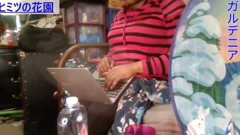 Snapshot of gardeniaspear chatting on 01.05.25 Gardenia online show from 01.05.25