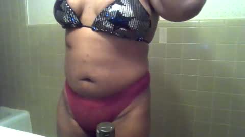 Gardenia online show from 11.30.25