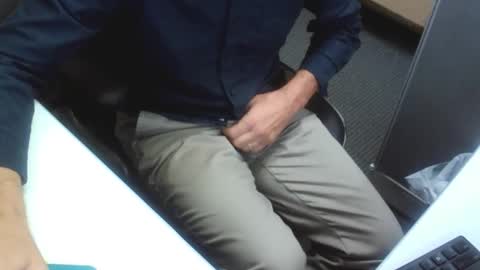 Snapshot of gardensman_561 chatting on 11.06.25 Panty Lover online show from 11.06.25