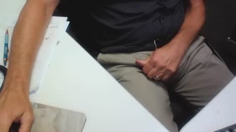 Snapshot of gardensman_561 chatting on 07.29.26 Panty Lover online show from 07.29.26