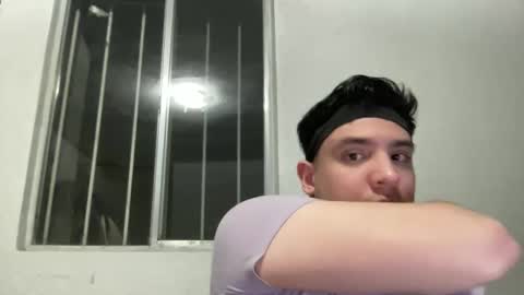 garypinepineapple online show from 04.21.26