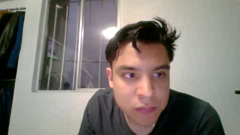 Snapshot of garypinepineapple chatting on 05.04.26 garypinepineapple online show from 05.04.26