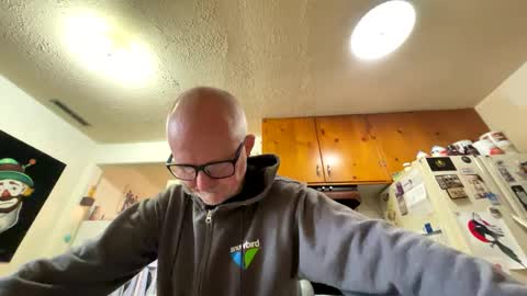 Snapshot of garypumpt chatting on 09.21.25 marvin pumpt online show from 09.21.25