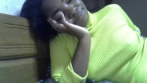 Snapshot of gasielah chatting on 11.08.25 gasielah online show from 11.08.25