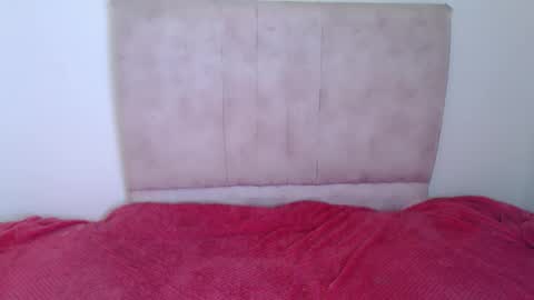 gatita13333321 online show from 11.25.25