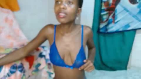 estrella online show from 09.23.25