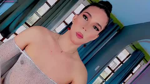 Vnecis Marn online show from 01.10.25