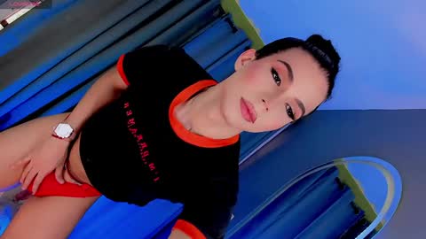 Vnecis Marn online show from 01.15.25