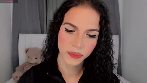 Vnecis Marn online show from 10.02.25