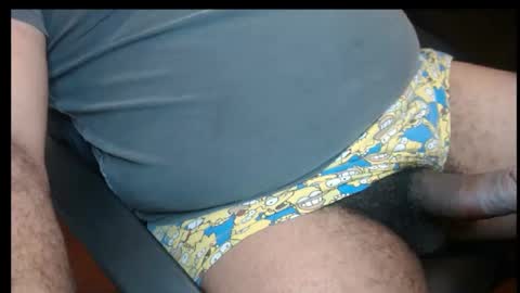 Snapshot of gato27cam chatting on 02.18.25 Marco online show from 02.18.25