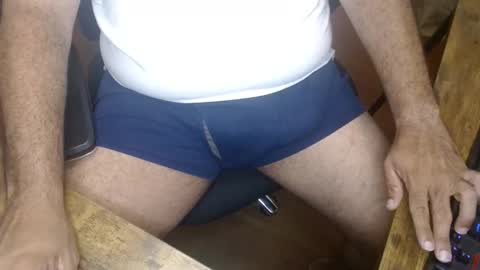 Snapshot of gato27cam chatting on 09.25.25 Marco online show from 09.25.25