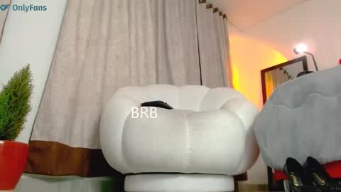 Isabela online show from 03.08.25