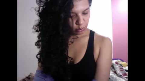 Snapshot of gatubelahotxxx chatting on 01.18.25 gatubelahotxxx online show from 01.18.25