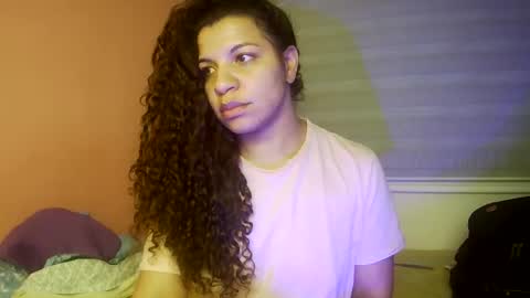 Snapshot of gatubelahotxxx chatting on 04.21.26 gatubelahotxxx online show from 04.21.26