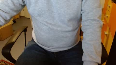Snapshot of gay73boy chatting on 02.08.26 Gay73 online show from 02.08.26