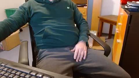 Snapshot of gay73boy chatting on 02.15.26 Gay73 online show from 02.15.26