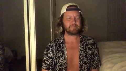 gcsurfer81 online show from 10.25.25