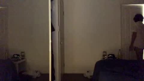 gcsurfer81 online show from 04.22.26