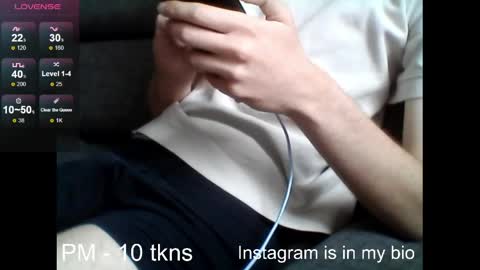 Snapshot of geil123569551 chatting on 05.11.26 geil123569551 online show from 05.11.26