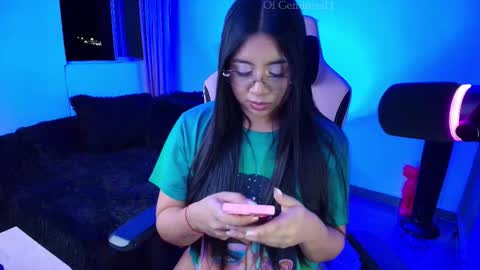 Snapshot of geminis11 chatting on 10.15.25 geminis11 online show from 10.15.25