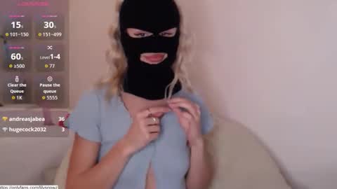 Snapshot of gemiwaterz chatting on 10.30.25 Lilith 3 online show from 10.30.25