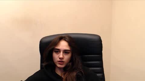 Snapshot of gemma_arterton chatting on 12.04.24 Gemma online show from 12.04.24