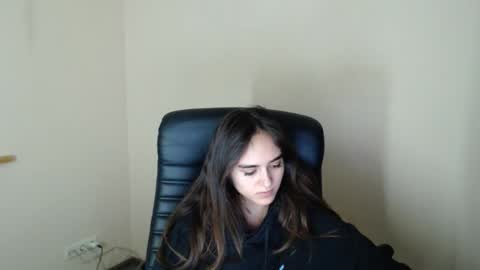 Snapshot of gemma_arterton chatting on 12.05.24 Gemma online show from 12.05.24