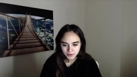 Snapshot of gemma_arterton chatting on 12.11.24 Gemma online show from 12.11.24