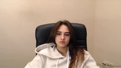 Snapshot of gemma_arterton chatting on 12.18.24 Gemma online show from 12.18.24