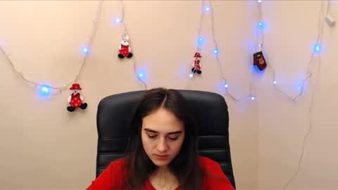 Snapshot of gemma_arterton chatting on 12.29.24 Gemma online show from 12.29.24