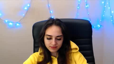 Snapshot of gemma_arterton chatting on 01.23.25 Gemma online show from 01.23.25