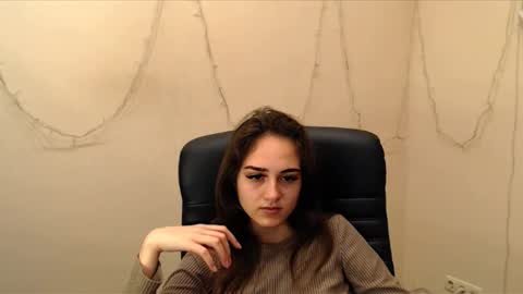 Snapshot of gemma_arterton chatting on 02.10.25 Gemma online show from 02.10.25