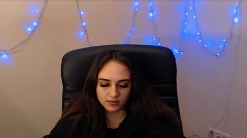 Snapshot of gemma_arterton chatting on 02.13.25 Gemma online show from 02.13.25