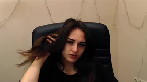 Snapshot of gemma_arterton chatting on 02.15.25 Gemma online show from 02.15.25