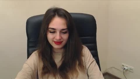 Snapshot of gemma_arterton chatting on 09.10.25 Gemma online show from 09.10.25