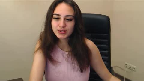 Snapshot of gemma_arterton chatting on 09.29.25 Gemma online show from 09.29.25