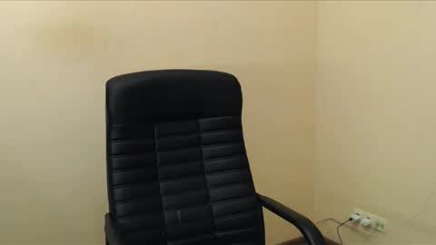 Snapshot of gemma_arterton chatting on 10.23.25 Gemma online show from 10.23.25