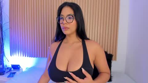 Snapshot of genesisruiz chatting on 06.03.26 online show from 06.03.26
