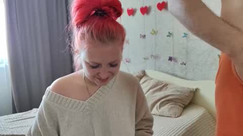 Snapshot of genrikhbecca chatting on 10.16.25 GenrikhBecca online show from 10.16.25