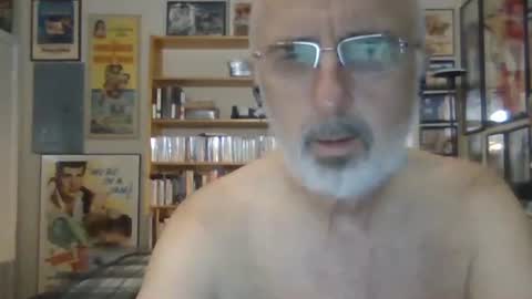 Snapshot of gentcallr chatting on 03.20.26 Steve online show from 03.20.26