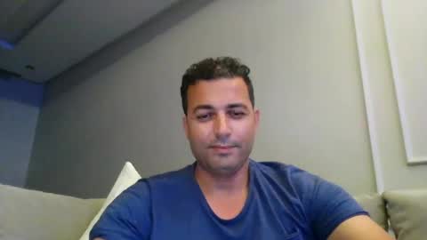 Snapshot of genteldevil chatting on 06.25.26 genteldevil online show from 06.25.26