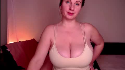 Chrisa online show from 12.15.24