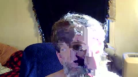 Snapshot of geoffbmn chatting on 09.27.25 geoffbmn online show from 09.27.25