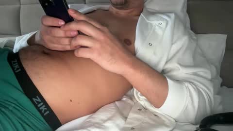 Snapshot of georgeclooneyson chatting on 02.11.26 GEORGECLOONEYSON online show from 02.11.26