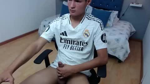 Snapshot of georgeowenss chatting on 02.18.26 George Owens online show from 02.18.26