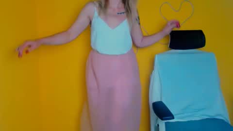 Snapshot of georgianight chatting on 05.16.26 Georgia online show from 05.16.26