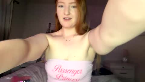 Snapshot of georgiarosexx chatting on 06.11.26 georgiarosexx online show from 06.11.26