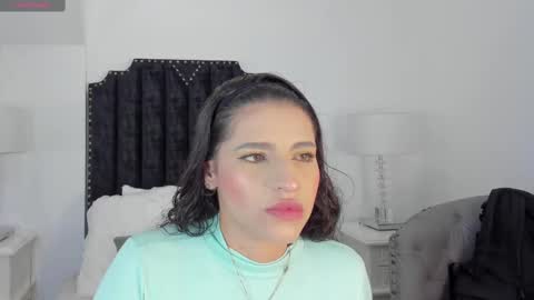 Snapshot of georgina_7 chatting on 10.10.25 georgina 7 online show from 10.10.25