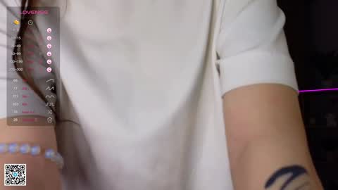 Snapshot of georginaarness chatting on 02.06.25 Georgina online show from 02.06.25