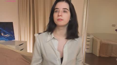 My name is Kelly online show from 10.26.25